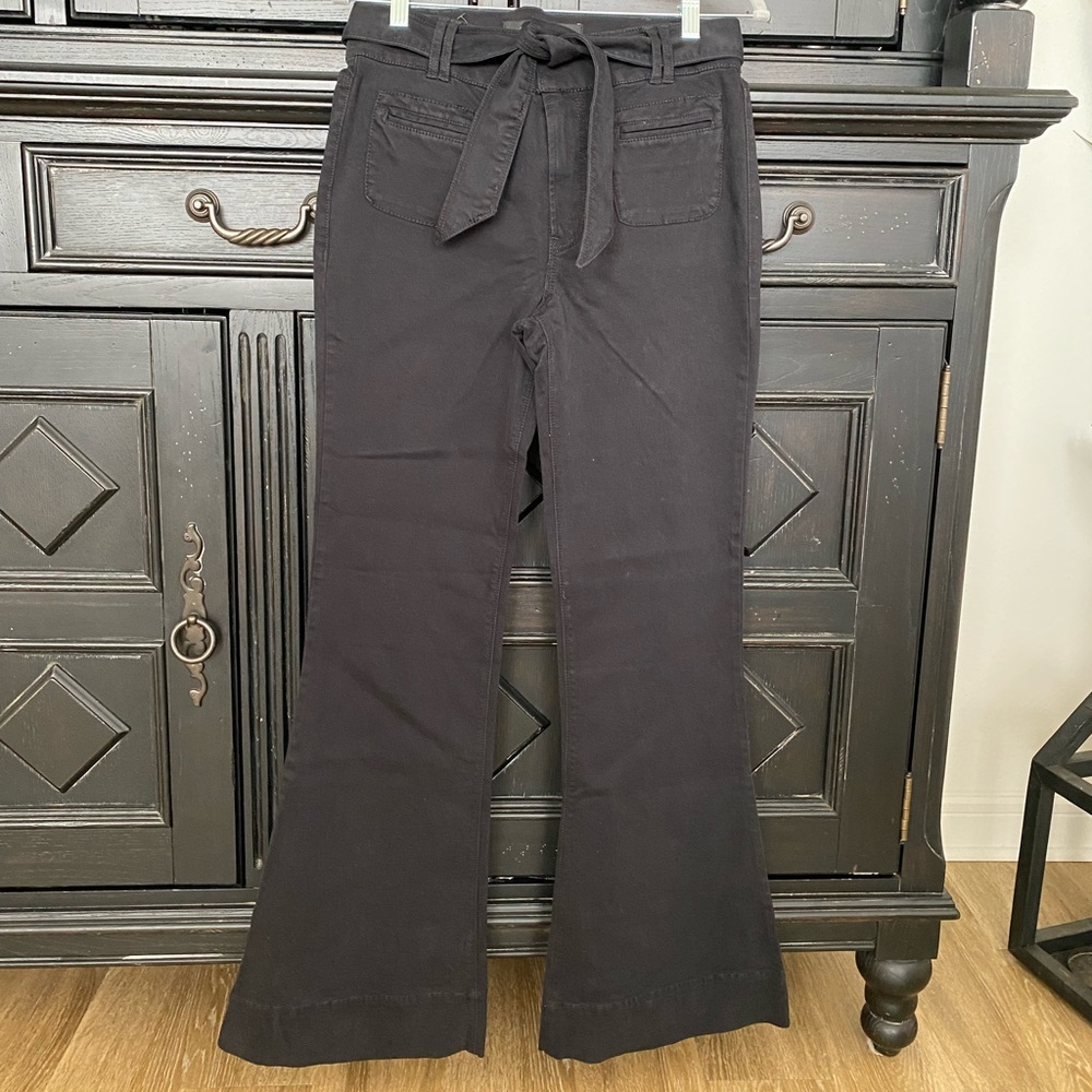 NWOT EXPRESS Black Bell Flare with Tie Belt 4R